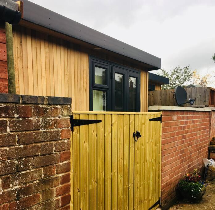 Cabin Retreat In The Heart Of Warwick. وارويك المظهر الخارجي الصورة